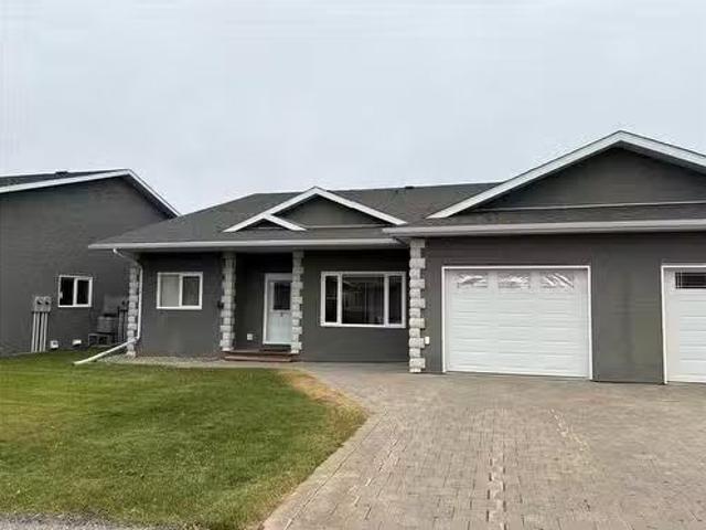 Th Avenue N, Virden, MB, R0M 2C0 condo for sale Listing ID.