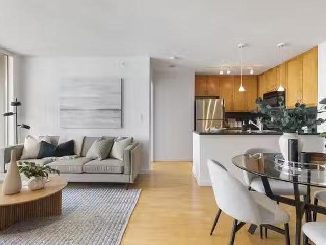Th Avenue W, Vancouver, BC, V6H 4G8 Single Family Property F.