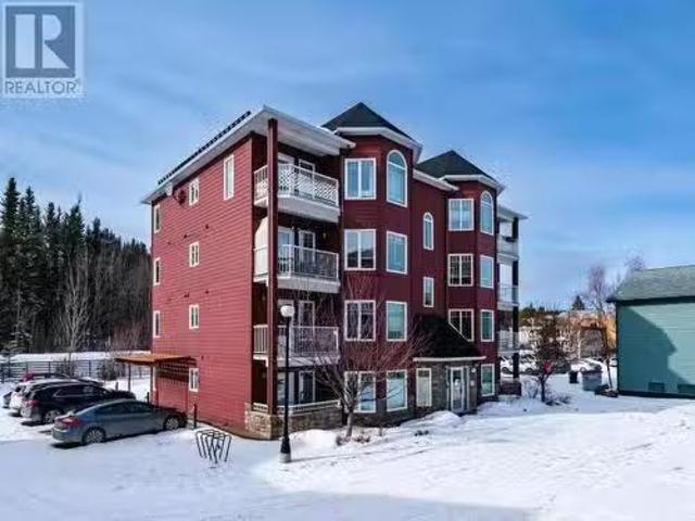 Th Avenue, Whitehorse, YT, Y1A 1M5 condo for sale Listing I.