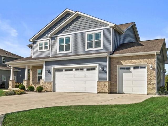 Th Ct, Paddock Lake, Home For Sale