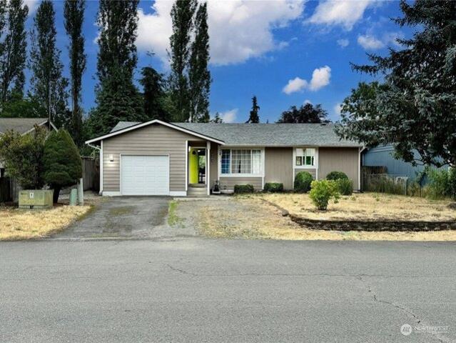 Th Pl Ne, Marysville, Home For Sale
