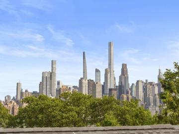 Th St, North Bergen, Home For Sale