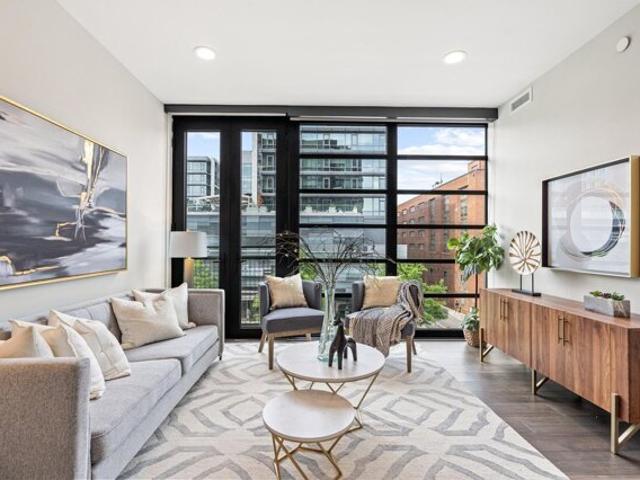 Th St Se Unit,washington, Condo For Sale