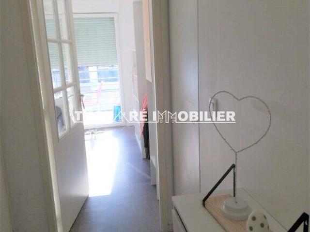 THOUARE SUR LOIRE T1 RECENT 31M2 BALCON