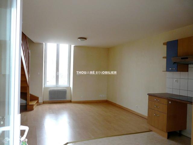 THOUARE S/LOIRE T3 BOURG 48 m2
