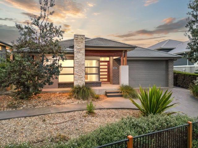 Thoughtfully Designed Family Living with Display Home Finishes