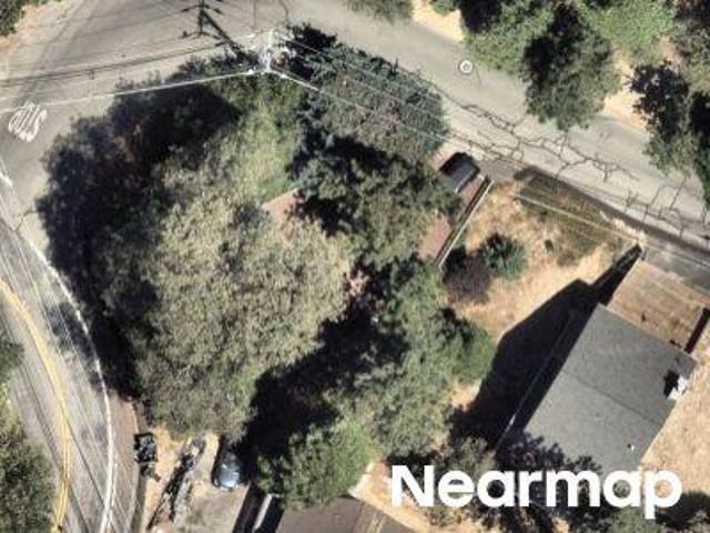 Thousand Pines Rd