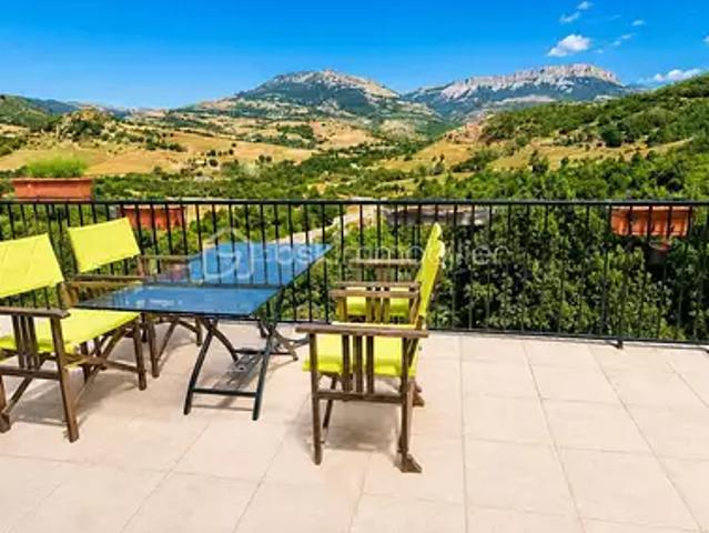 Thoard 04380 Achat / Vente maison 8 pièces t8 terrasse cave