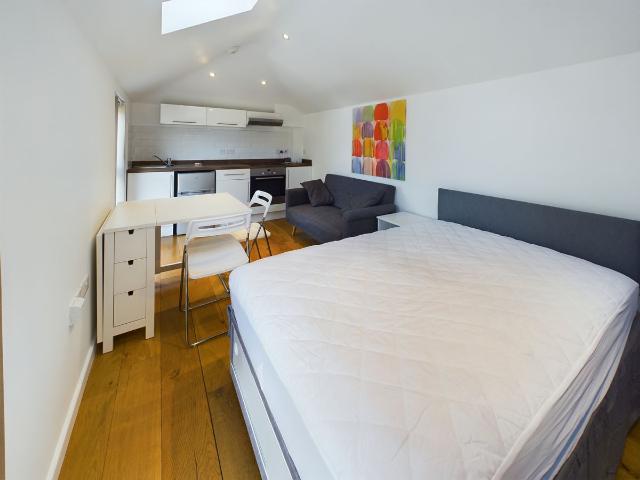 Thoday Street, Cambridge CB1, Studio to rent, £1,200 pcm | PrimeLocation