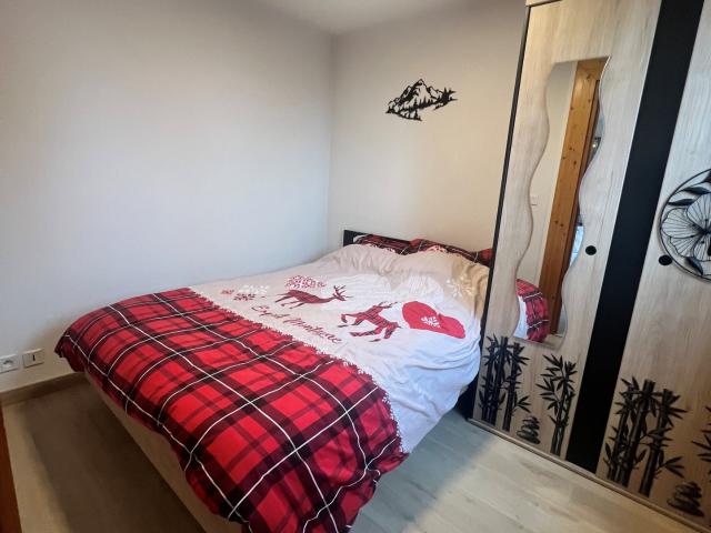 Thollon les Mémises, Appartement 2 pièces meublé vu lac et montagnes joliment meuble et decore
