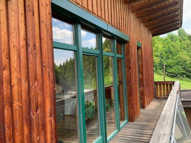 Seltenes Thoma Holz 100 Haus mit Hanfdämmung und Lehmputz mit Wand und Bodenheizung zu verkaufen für € 499 000