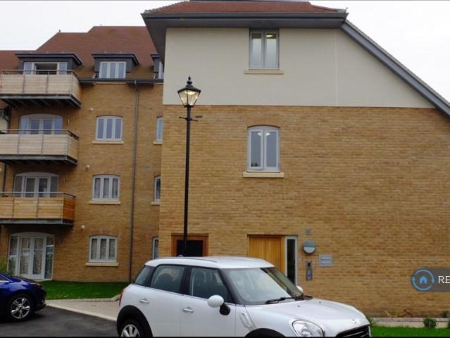 Thomas Court, Barkingside, Ilford, IG6 1 bed flat to rent £1,480 pcm £342 pw