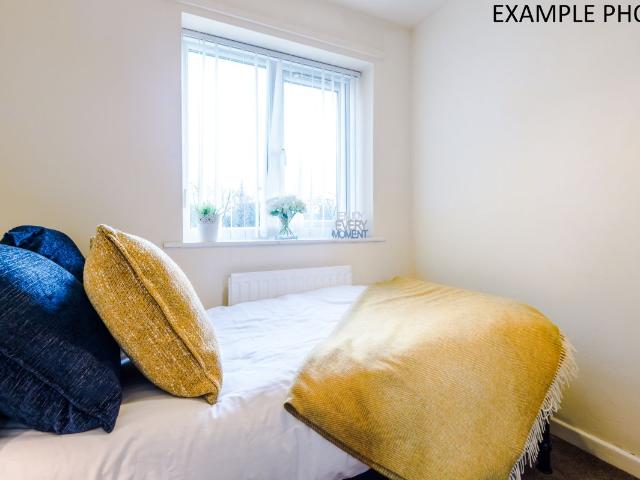 Thomas Court, Salford M6, 2 bed terraced house to rent, £693 pppm | PrimeLocation