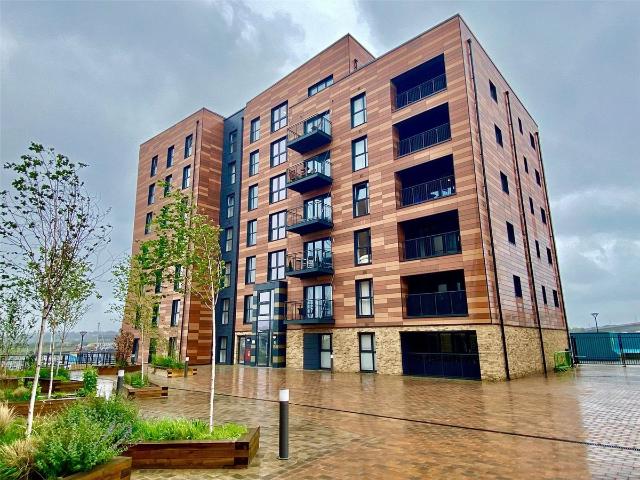 Thomas Blake Avenue, Southampton SO14, 2 bed flat to rent, £1,700 pcm | PrimeLocation