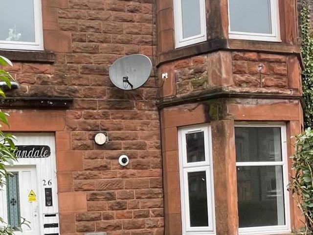 Thomson Avenue, Johnstone PA5 1 bed flat to rent £625 pcm £144 pw