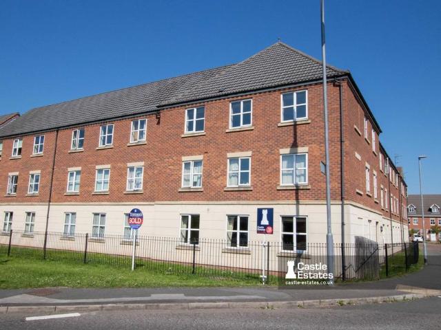 Thompson Court, Chilwell, Nottingham. 1 bed flat to rent £700 pcm £162 pw