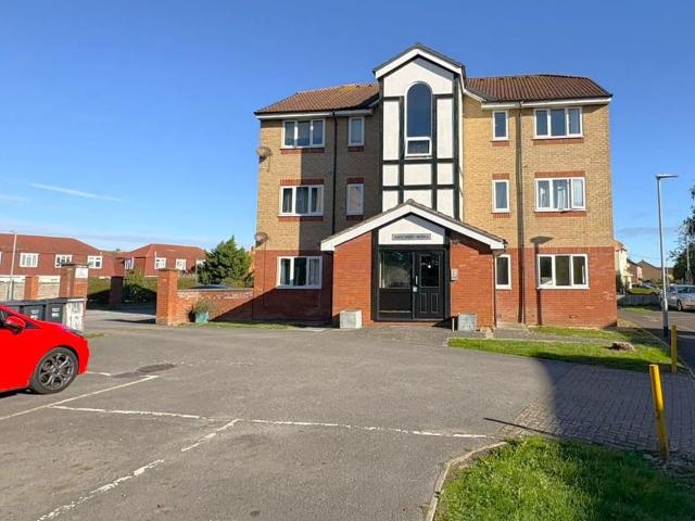 Thompson Close, Bridgwater TA6, 1 bed flat to rent, £760 pcm | PrimeLocation