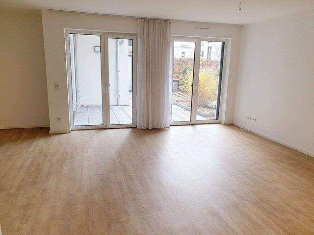 THON mit Terrasse: neuwertige 3 Zi. Wohnung!