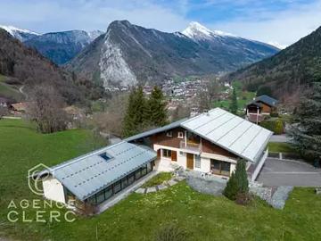 Thônes 74230 Achat / Vente maison 4 pièces t4 piscine