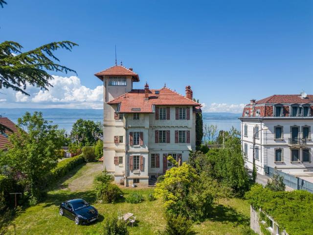 Thonon Les Bains Maison de maître Terrain 1 465 m² 8 c. 235m² Thonon les Bains