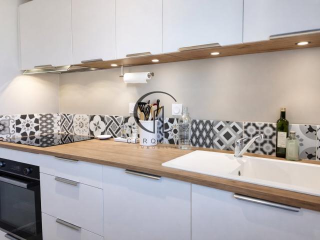 Thonon Les Bains Bel Appartement Rénové Avec Balcon De 13 M2. 77m² Thonon les Bains