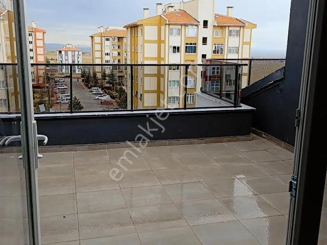Thor'dan Kiralık Konya Ereğli Vav Bulvar'da Teraslı 1+1 Dubleks!