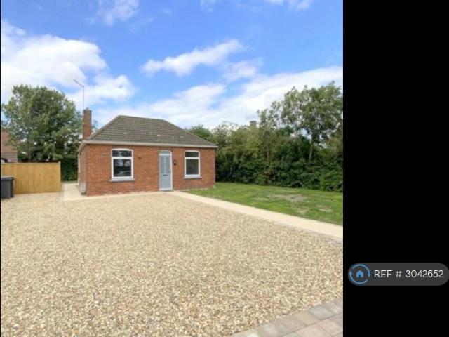Thoresby Road, Grimsby, DN36 2 bed bungalow to rent £950 pcm £219 pw