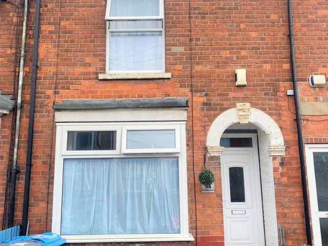 Thoresby Street, Hull HU5 2 bed terraced house to rent £725 pcm £167 pw