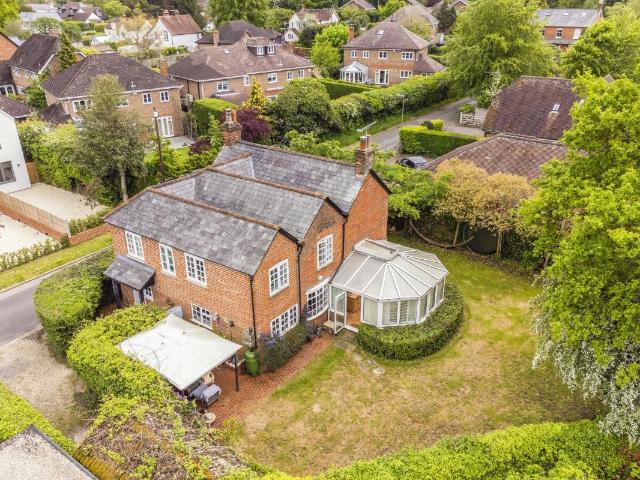 Thorn Road, Wrecclesham, Farnham GU10, 5 bed detached house to rent, £3,750 pcm | PrimeLocation