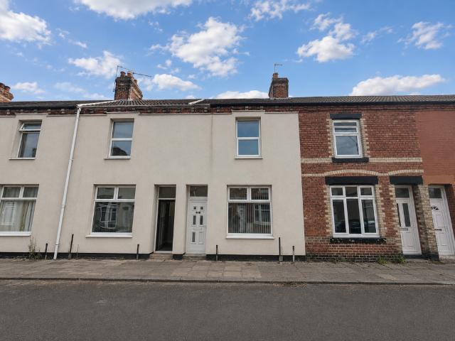 Thornaby TS17 2 bed terraced house to rent £600 pcm £138 pw