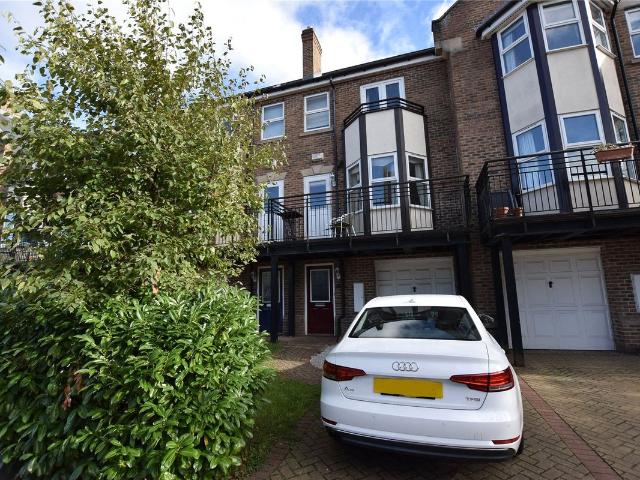 Thornbury Avenue, Far Headingley, Leeds, West Yorkshire LS16, 4 bed town house to rent, £1,750 pcm | PrimeLocation
