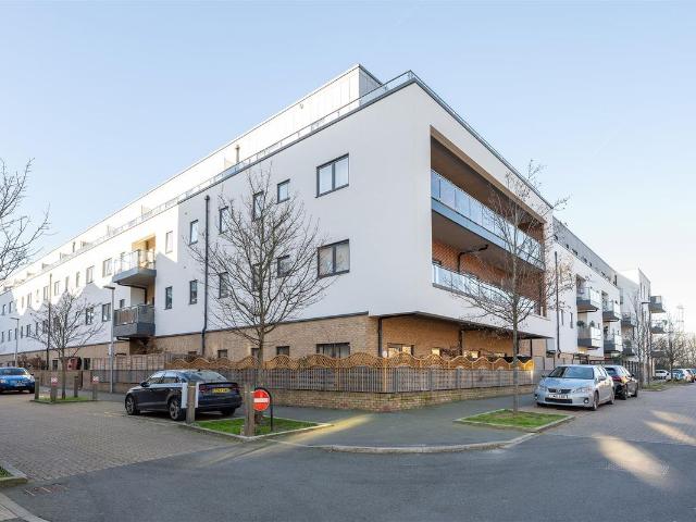 Thornbury Way, London E17, 2 bed flat to rent, £2,250 pcm | PrimeLocation