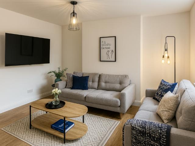 Thornbank Place, Bath BA2 6 bed house to rent £5,356 pcm £1,236 pw
