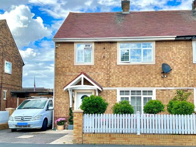 Thorndike Avenue, Alvaston, Derby, Derbyshire DE24, 3 bed semi detached house to rent, £1,100 pcm | PrimeLocation