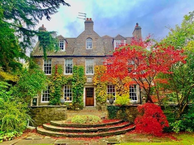 Thorngrove Avenue, Aberdeen AB15, 6 bed detached house to rent, £3,250 pcm | PrimeLocation