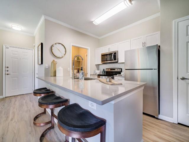 Thornhill Apartments 3 Bedroom Apartment for Rent at 7203 Plumleaf Rd, Raleigh, NC 27613