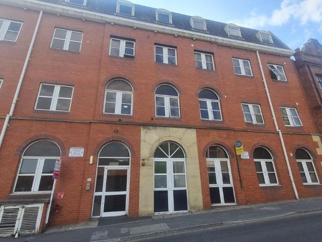 Thornhill House, Thornhill Street, Wakefield, West Yorkshire WF1, 1 bed flat to rent, £725 pcm | PrimeLocation
