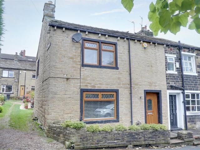 Thornhill Street, Calverley, Leeds, LS28 2 bed house to rent £1,050 pcm £242 pw
