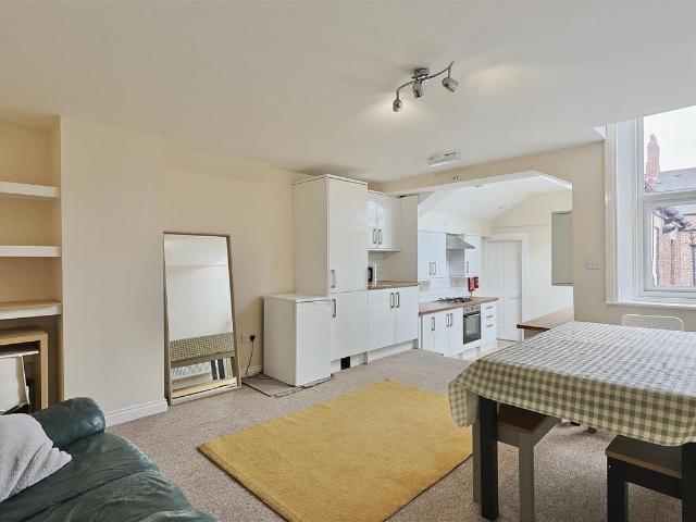 Thornleigh Road, Jesmond, Newcastle Upon Tyne NE2, 6 bed shared accommodation to rent, £4,186 pcm | PrimeLocation