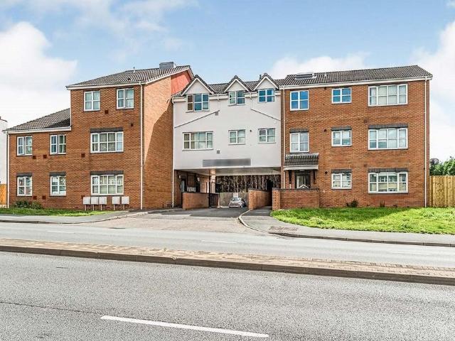 Thorns Road, West Midlands DY5 2 bed flat to rent £875 pcm £202 pw