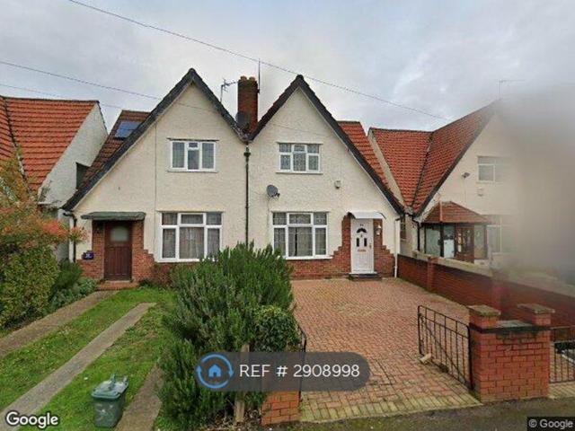 Thornton Avenue, London UB7, Studio to rent, £1,000 pcm | PrimeLocation