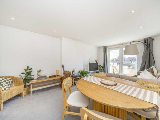 Thornton Hill, Wimbledon, SW19, London