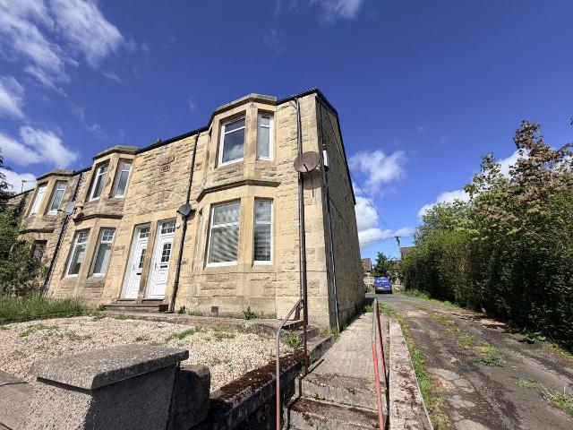 Thornton Road, Lanark ML11, 2 bed flat to rent, £750 pcm | PrimeLocation