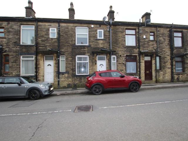 Thornton Road, Queensbury, Bradford BD13, 2 bed terraced house to rent, £695 pcm | PrimeLocation