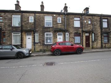 Thornton Road, Queensbury, Bradford BD13, 2 bed terraced house to rent, £695 pcm | PrimeLocation