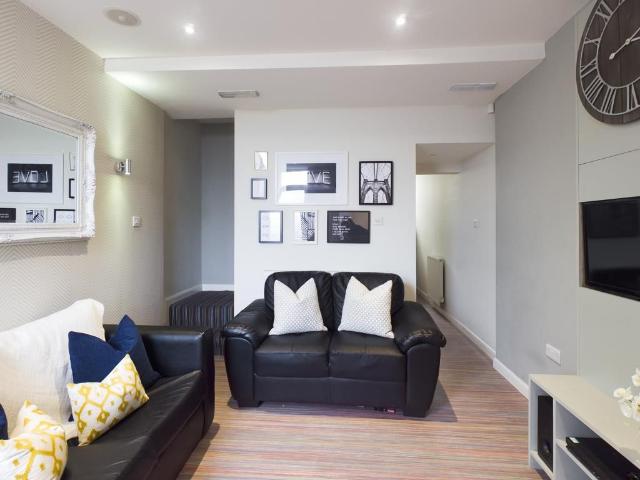 Thornton Road, Stoke ST4, 4 bed terraced house to rent, £299 pppm | PrimeLocation