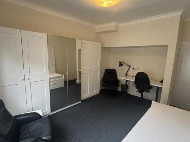 Thorntree Drive, NEWCASTLE UPON TYNE. 1 bed bungalow to rent £625 pcm £144 pw