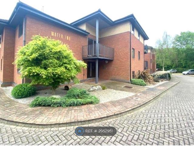 Thorpe Meadows, Peterborough PE3, 2 bed flat to rent, £1,250 pcm | PrimeLocation