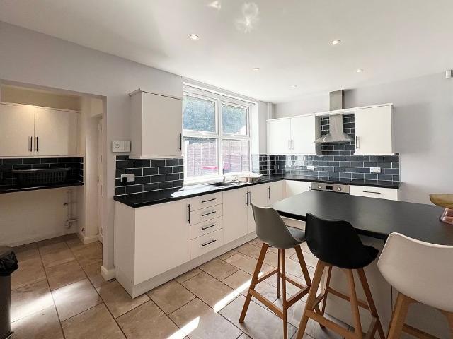 Thorpe Street, Manchester M28, 2 bed terraced house to rent, £1,100 pcm | PrimeLocation