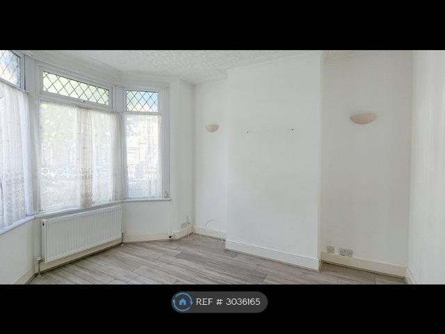 Thorpe Road, London E6, 3 bed terraced house to rent, £2,500 pcm | PrimeLocation